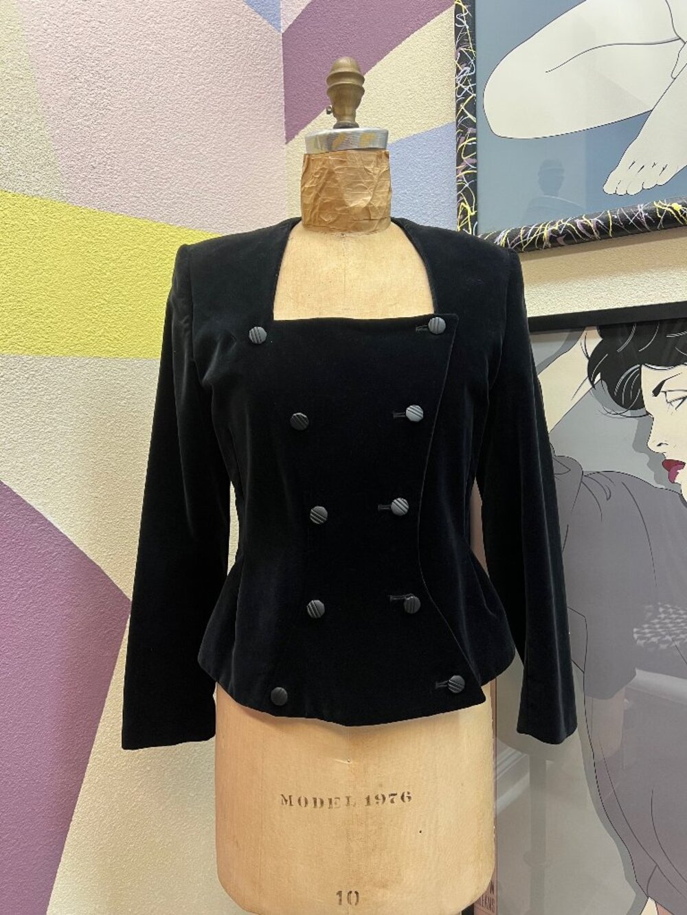 EUC Vintage 1980s Apart Velvet Square Neck Black Blazer Made in Korea Size 6